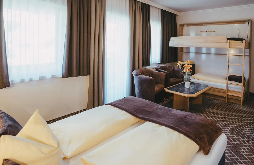 Hotel Austria-1
